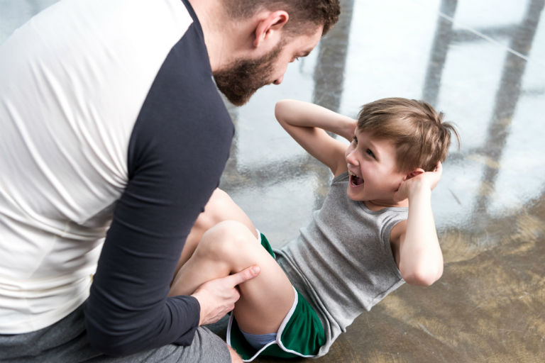 Il bambino Dop, entra in campo lo sport